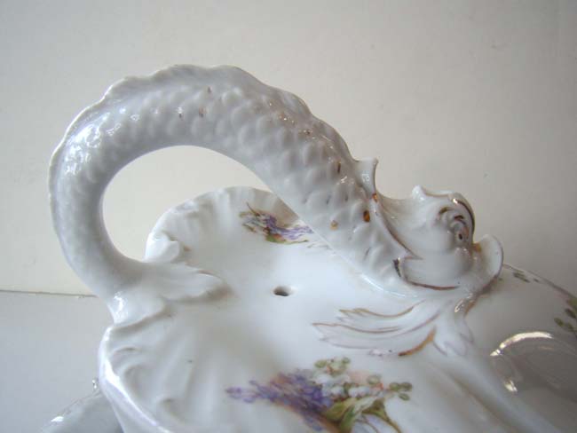 A late 19th century American covered Cheese dish circa 1880-1900 — image 3